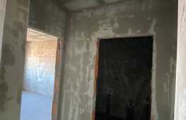 Apartament de 2 camere semifinisat, ansamblu privat!