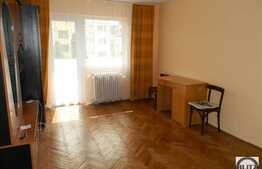 3 camere, 70 mp, decomandat, zona strazii Parang