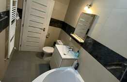 Apartament 2 camere, la cheie, 44 mp., pod, zona Sub Cetate