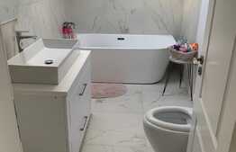 Casa deosebita, garaj, semineu, incalzire pardoseala, complex rezidential, acces restrictionat