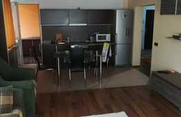 Apartament semidecomandat de 2 camere, parcare, zona Sub Cetate