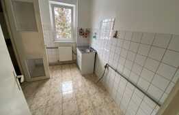 Apartament de 3 camere, 62 mp, izolat exterior, zona Astra 