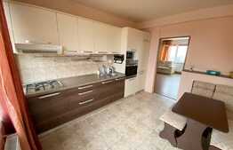 Apartament 3 camere, 98 mp utili, terasă, garaj, view!