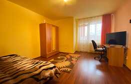 Garsoniera de inchiriat, 28 mp, decomandata, zona Bucegi