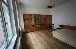 Apartament 2 camere la casa, 48 mp, centru vechi .  