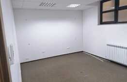 Birou modern finisat, 211 mp, zona Andrei Muresanu, 3 parcari 