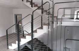 Birou modern finisat, 211 mp, zona Andrei Muresanu, 3 parcari 