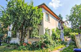 Casă boemă de 166 mp utili, 540 mp teren, Centrul Civic