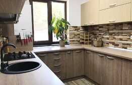 Apartament 3 camere, 75 mp, zona Sub Cetate! loc de parcare, boxa!