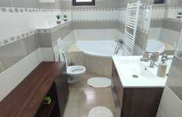 Apartament 3 camere, 75 mp, zona Sub Cetate! loc de parcare, boxa!