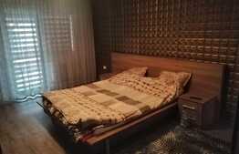 Casa individuala la cheie, garaj, Aerodrom Dezmir 