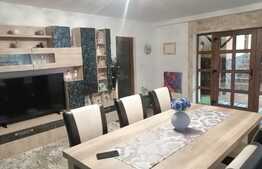 Casa individuala la cheie, garaj, Aerodrom Dezmir 