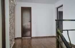 Casa individuala la cheie, garaj, Aerodrom Dezmir 