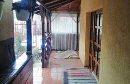 Casa individuala la cheie, garaj, Aerodrom Dezmir 