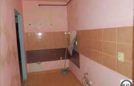 Vanzare mansarda cu 1 camera, decomandata, 32 mp, balcon! Zona Eroilor!