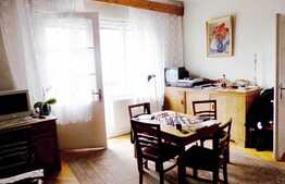 Vanzare apartament 3 camere, 115 mp, boxa subsol, zona Piata Mihai Viteazu