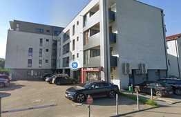 Spatiu comercial, 104 mp, vitrina la strada, zona Borhanci