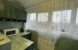 Apartament de 3 camere, 50 mp, parcare, zona strazii Dambovitei