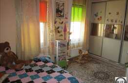 Vanzare 4 camere, 96 mp, zona LIDL, 2 garaje, loc parcare, boxa depozitare