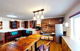 Apartament de 2 camere semidecomandate, 48mp, parcare, balcon! Zona strazii Porii