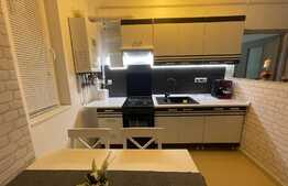 Apartament de 2 camere, lux, 52 mp, parcare subterana, zona Terra