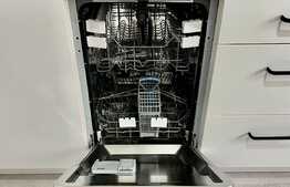 Apartament 4 camere, decomandat, etaj intermediar, la cheie, zona Marasti