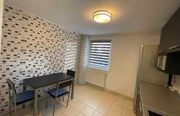 Apartament 3 camere, lux, 86 mp, 2 parcari, zona strazii Mircea Eliade