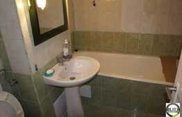 3 camere, decomandate, 75 mp, mobilat modern, zona strazii Aurel Vlaicu