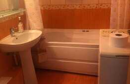 Apartament 3 camere, decomandat, parcare, 70 mp, zona The Office