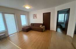 Apartament 3 camere, etaj intermediar, 2 balcoane, parcare, zona Kik!