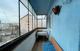 Apartament de 2 camere, 54 mp, decomandat, zona BIG