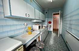 Apartament de 2 camere, 54 mp, decomandat, zona strazii Parang