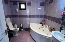 Duplex la cheie, 4 camere si pod mansardat, teren 290 mp, strada privata, zona Terra!