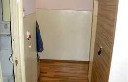 Vanzare apartament 4 camere decomandat, zona Complex Big. Etaj intermediar!