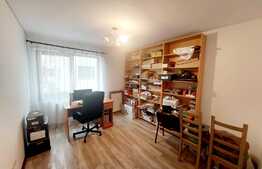 Apartament spatios, 3 camere, 64 mp, balcon! Zona Terra!