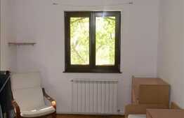 4 camere decomandate, 80 mp, mobilat modern, zona Parang. Loc de parcare!