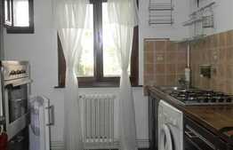 4 camere decomandate, 80 mp, mobilat modern, zona Parang. Loc de parcare!