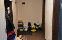 Apartament de doua camere decomandate, etaj intermediar, parcare, zona Stejarului