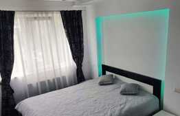 Apartament de 2 camere, 54 mp, balcon inchis, parcare, zona Brancusi