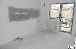 2 camere de vanzare, decomandat, 54.5 mp plus 12 mp balcon, semifinisat
