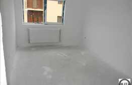 2 camere de vanzare, decomandat, 54.5 mp plus 12 mp balcon, semifinisat