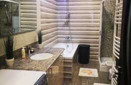 Apartament de 3 camere, etaj intermediar, terasă 5 mp, parcare, zona Coresi