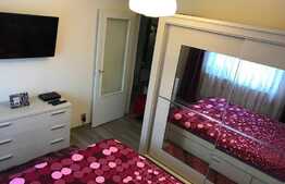  Apartament de 4 camere, decomandate, etaj intermediar, 