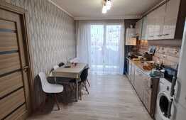 Apartament 2 camere decomandate, parcare, debara, 2 balcoane, zona Porii