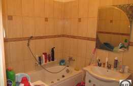 Apartament cu 2 camere, 40 mp utili, zona strazii Florilor! Parcare cu CF!