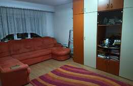 Apartament de 3 camere, 70 mp, parcare, zona Lidl