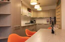 Apartament 3 camere, finisat lux, etaj intermediar, zona Dacia Service!