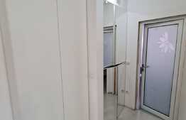 Preluare de chiriasi, 2 camere, balcon 13 mp, zona Eroilor