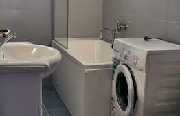 SUPER PRET! 3 camere, 2 balcoane, loc parcare! Zona strazii Sub Cetate!