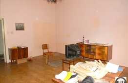 Apartament de vanzare cu 2 camere, ideal sediu firma